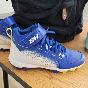 Under Armour BH Cleats Size 6Y